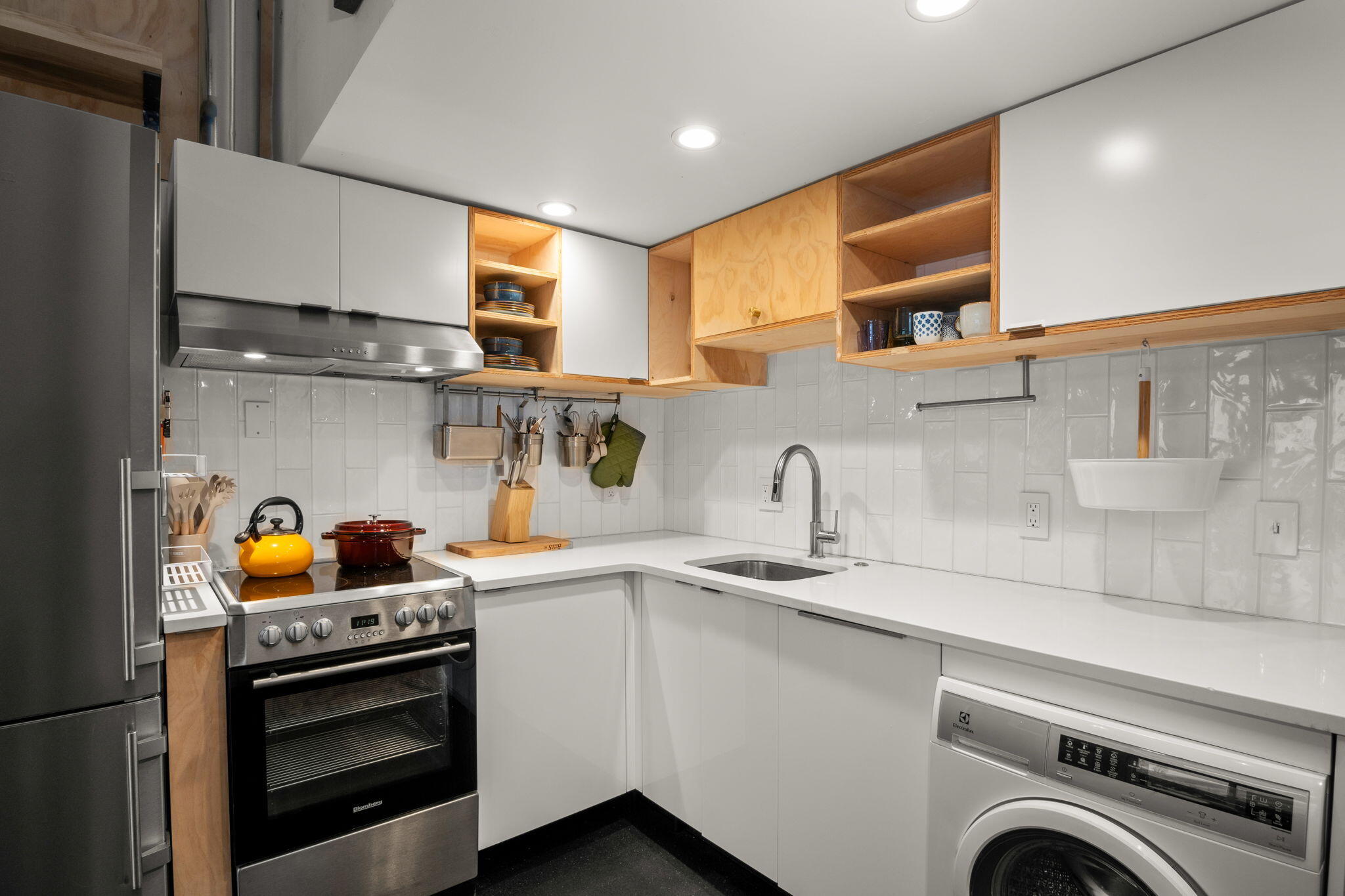 104 Jane Lane, Unit 10 Ketchum, ID 83340 - Photo 5 of 14 Kitchen