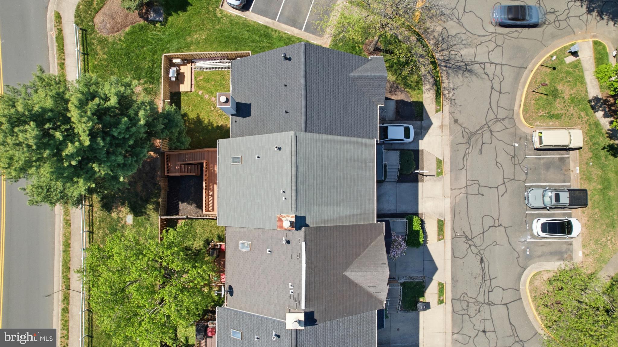 7635 Monitor Court Manassas, VA 20109 - Photo 44 of 46 an aerial view of residential houses with outdoor space and parking