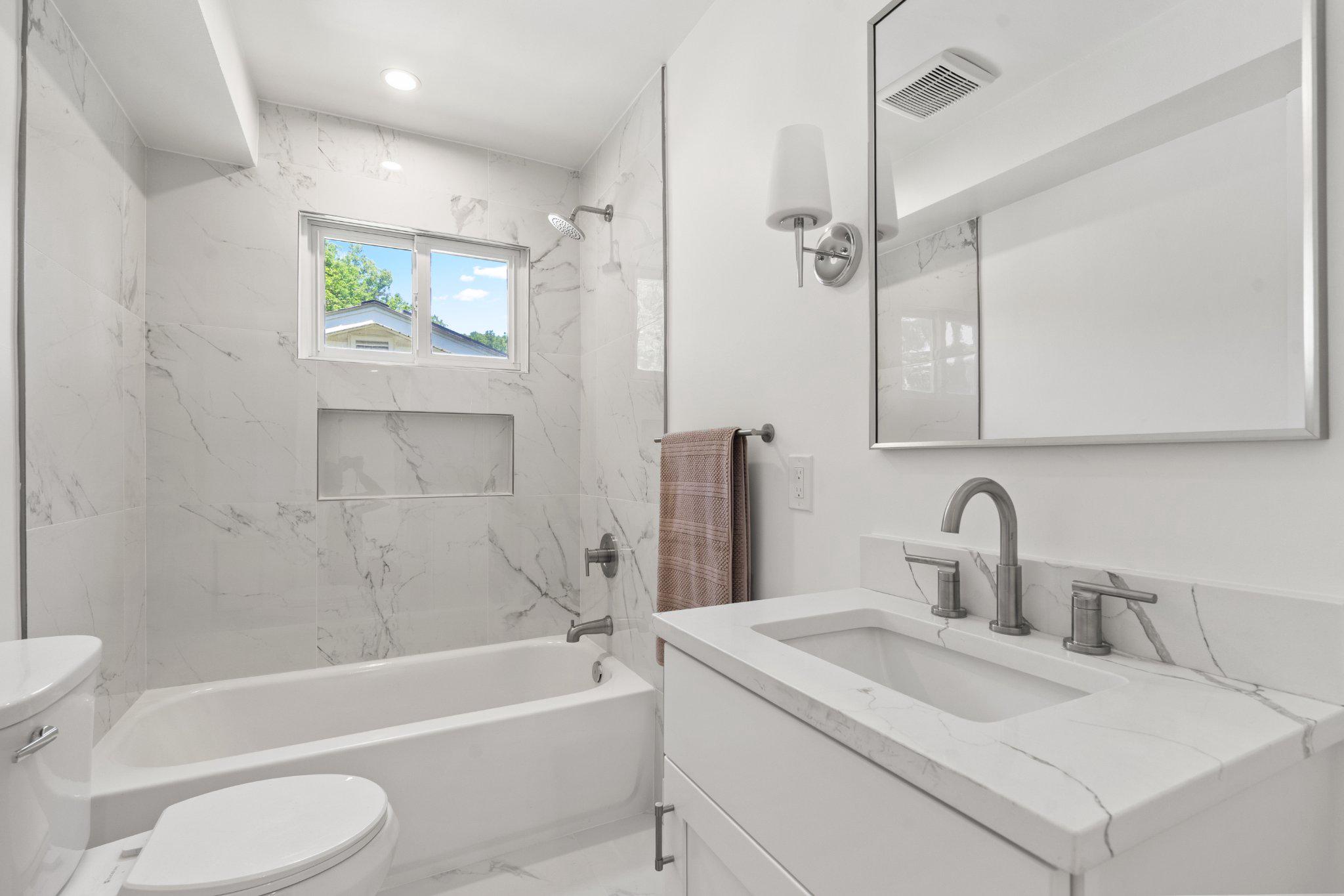209 Thistle Drive Silver Spring, MD 20901 - Photo 21 of 34 3rd bath