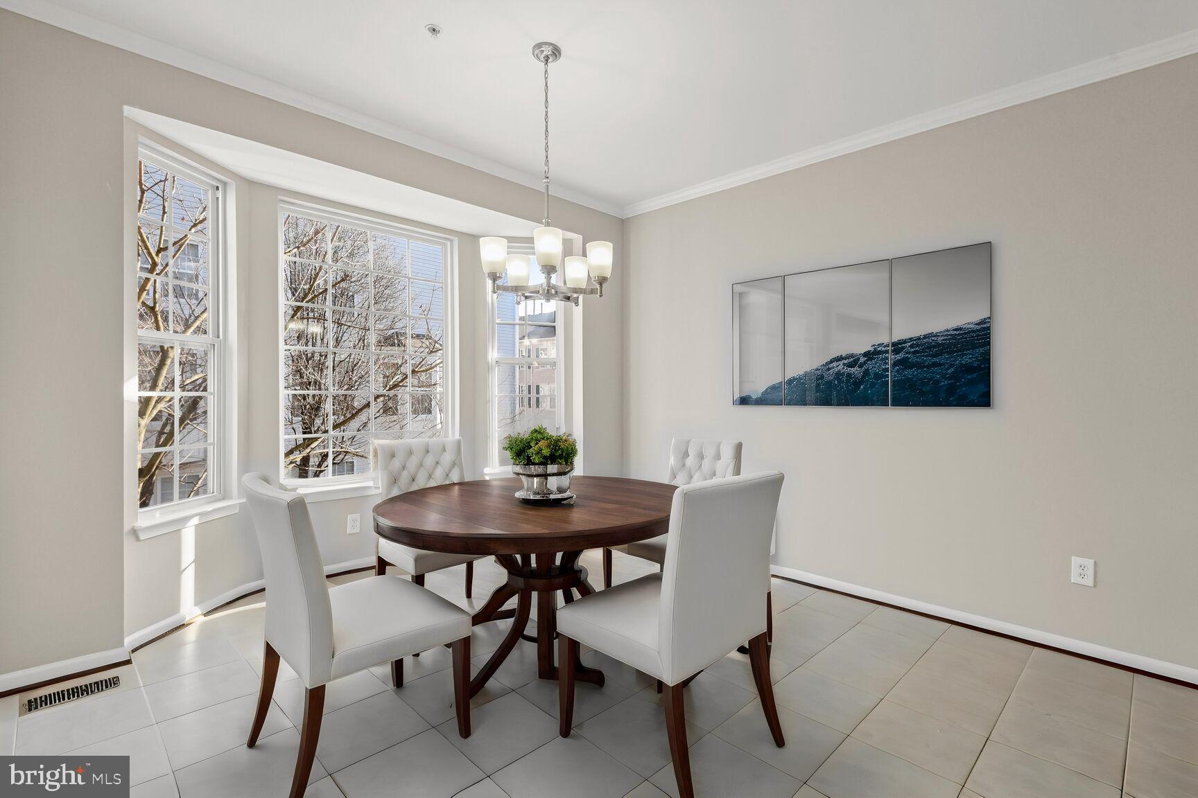 7175 Water Oak Road, Unit 236 Elkridge, MD 21075 - Photo 8 of 26 Eat-in Kitchen