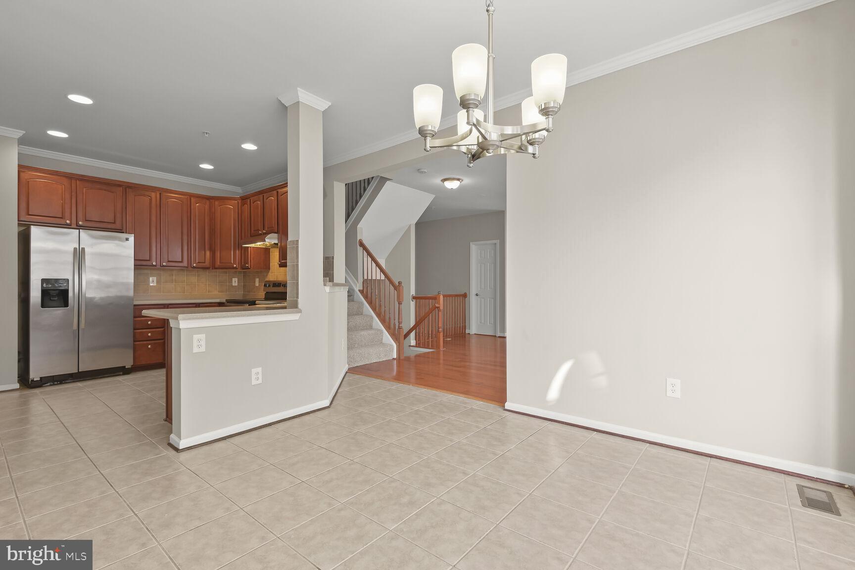 7175 Water Oak Road, Unit 236 Elkridge, MD 21075 - Photo 10 of 26 Eat-in Kitchen