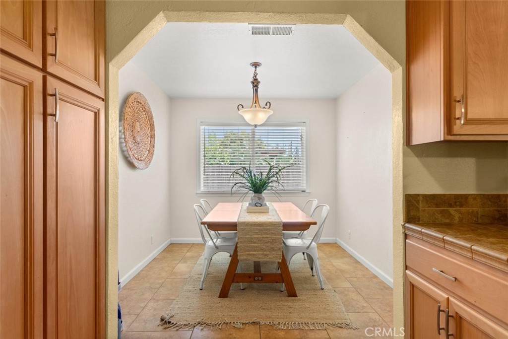 9099 Midway Durham, CA 95938 - Photo 7 of 32 Separate dining area
