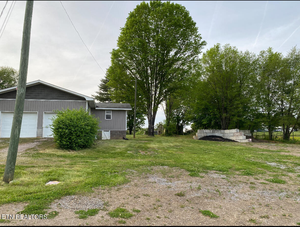 7521 East Emory Road Corryton, TN 37721 - Photo 2 of 13 front