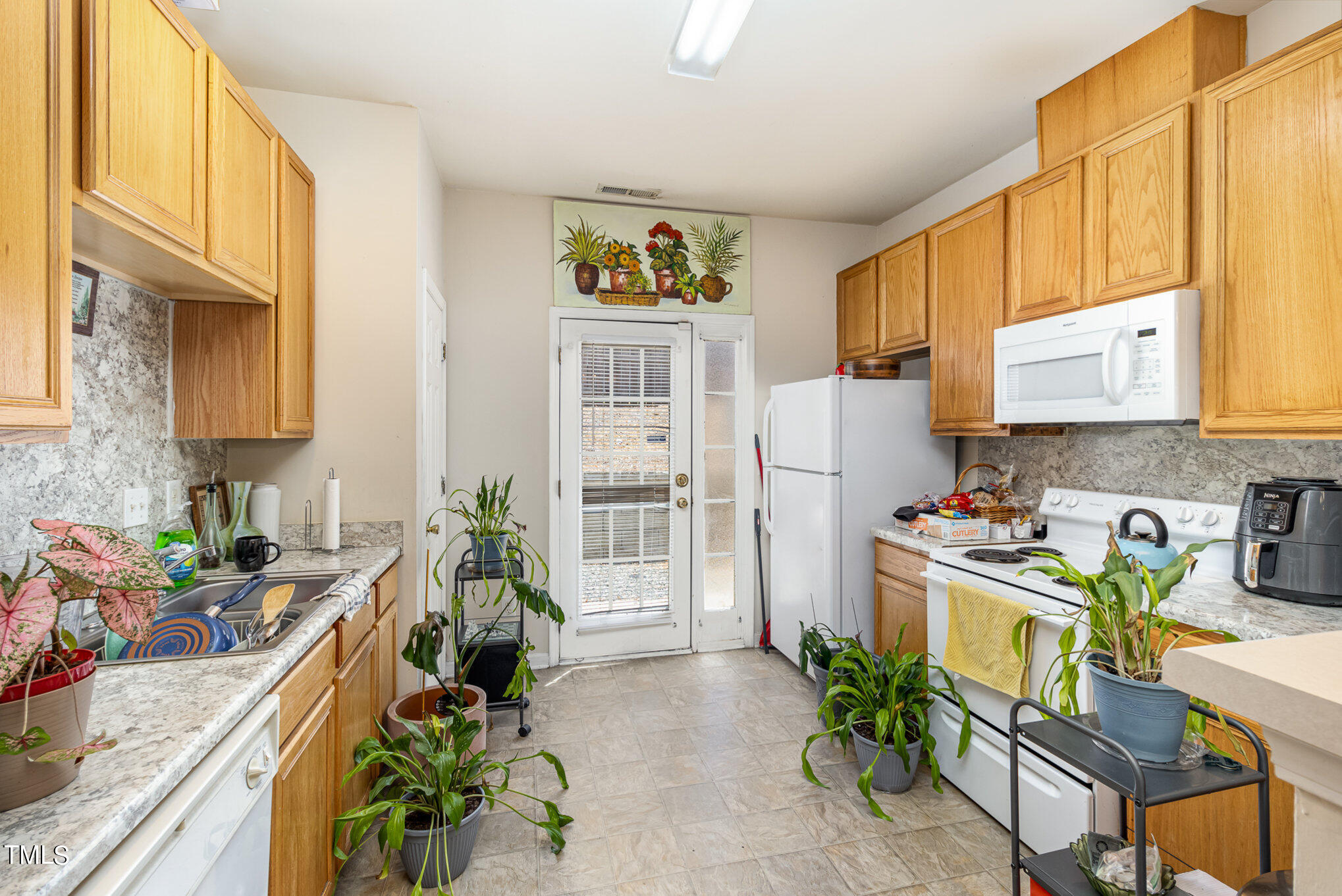 4620 Punjab Street Raleigh, NC 27604 - Photo 6 of 18 008_img_0282-edit