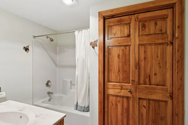 $965,000 | 12640 Fawn Lake Road, Crosslake, MN 56442