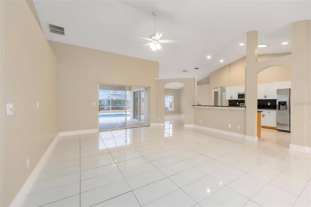 11883 Southeast 176th Place Road Summerfield, FL 34491 - Photo 11 of 54