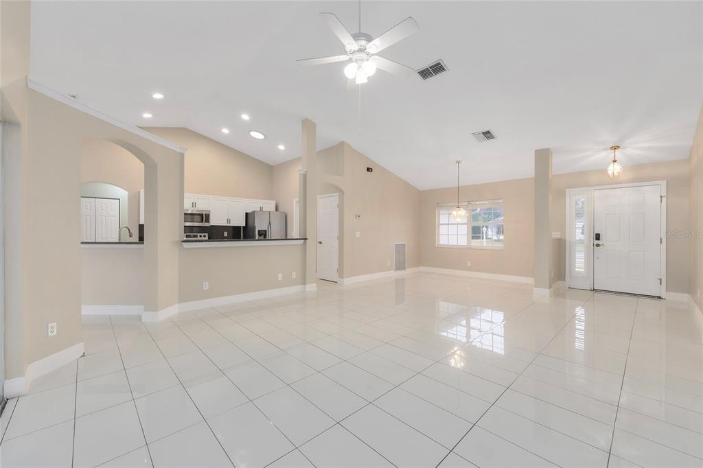 11883 Southeast 176th Place Road Summerfield, FL 34491 - Photo 13 of 54