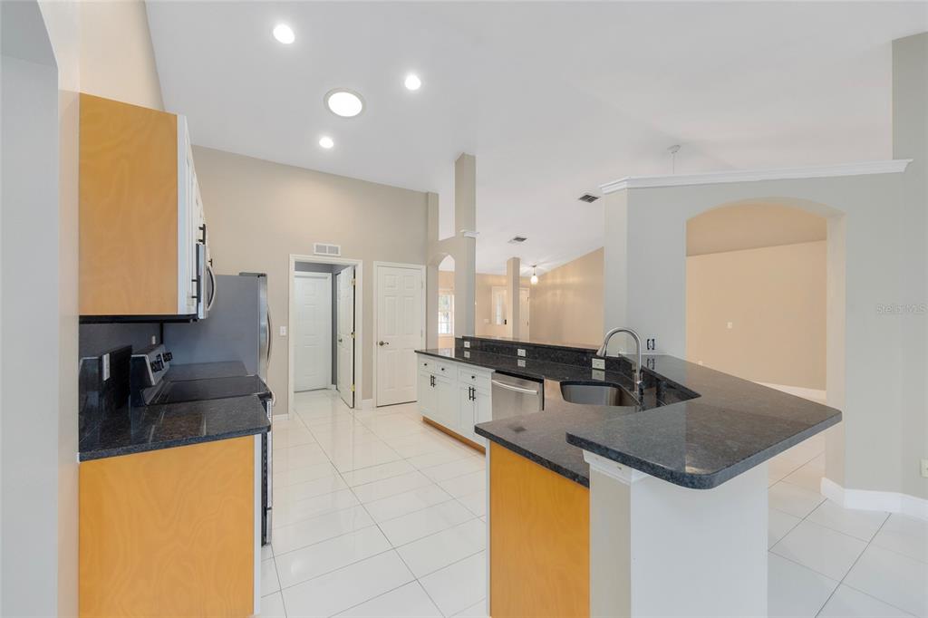 11883 Southeast 176th Place Road Summerfield, FL 34491 - Photo 18 of 54