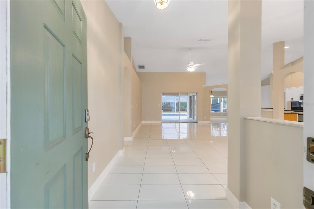 11883 Southeast 176th Place Road Summerfield, FL 34491 - Photo 9 of 54