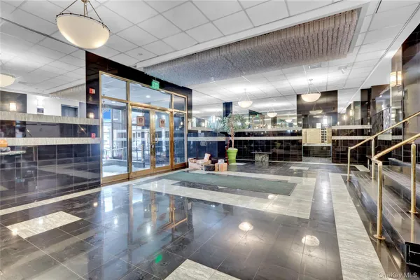 $2,800 | 25 West Broadway, Unit 110, Long Beach, NY 11561