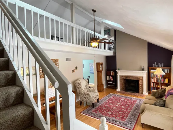 $365,000 | 14 Colonial Square, Unit 14, Peterborough, NH 03458