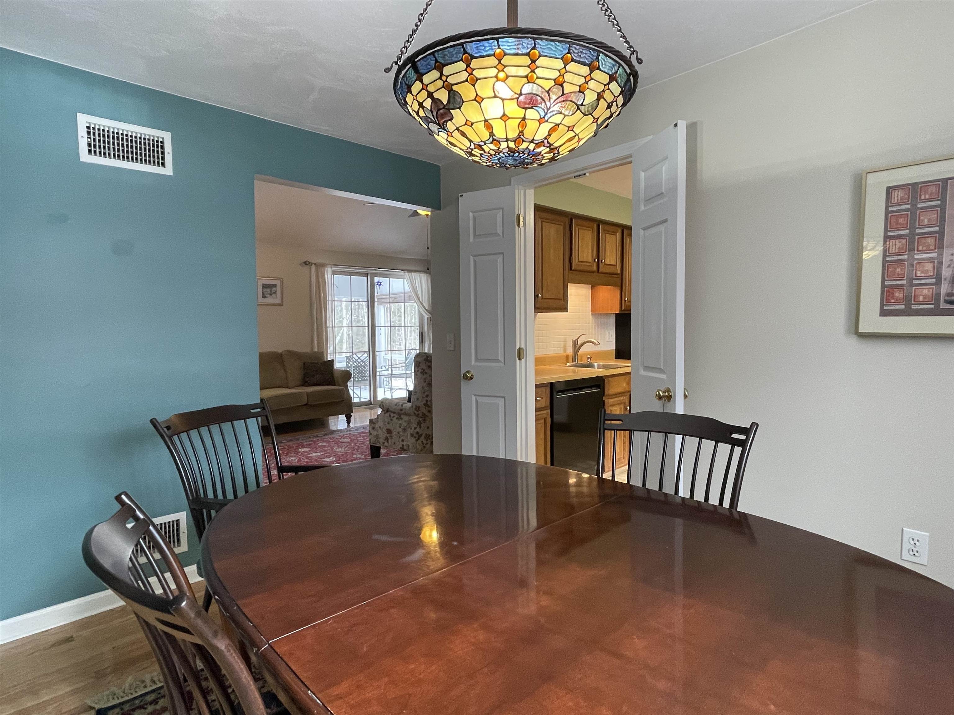 14 Colonial Square, Unit 14 Peterborough, NH 03458 - Photo 20 of 47