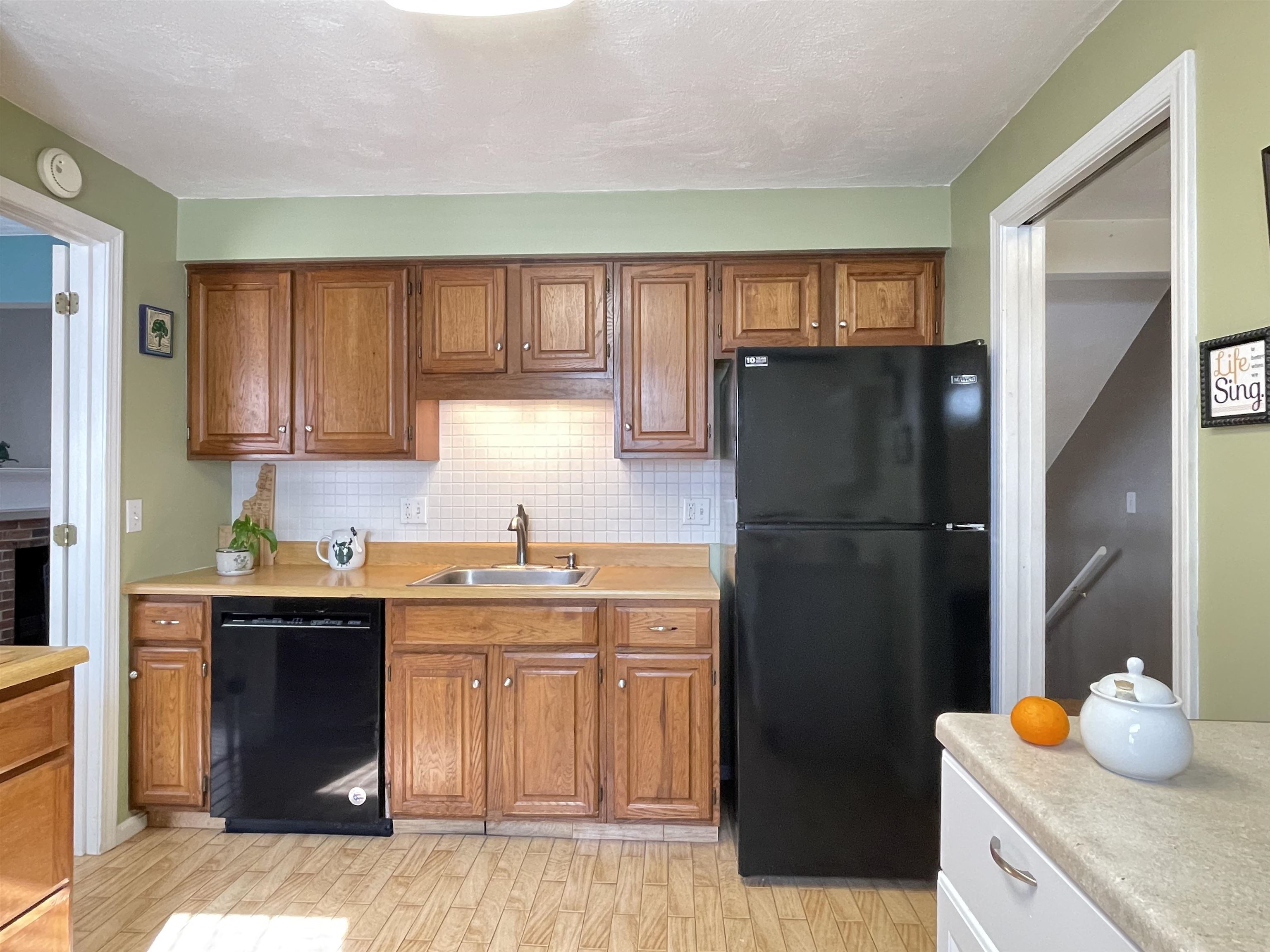 14 Colonial Square, Unit 14 Peterborough, NH 03458 - Photo 21 of 45