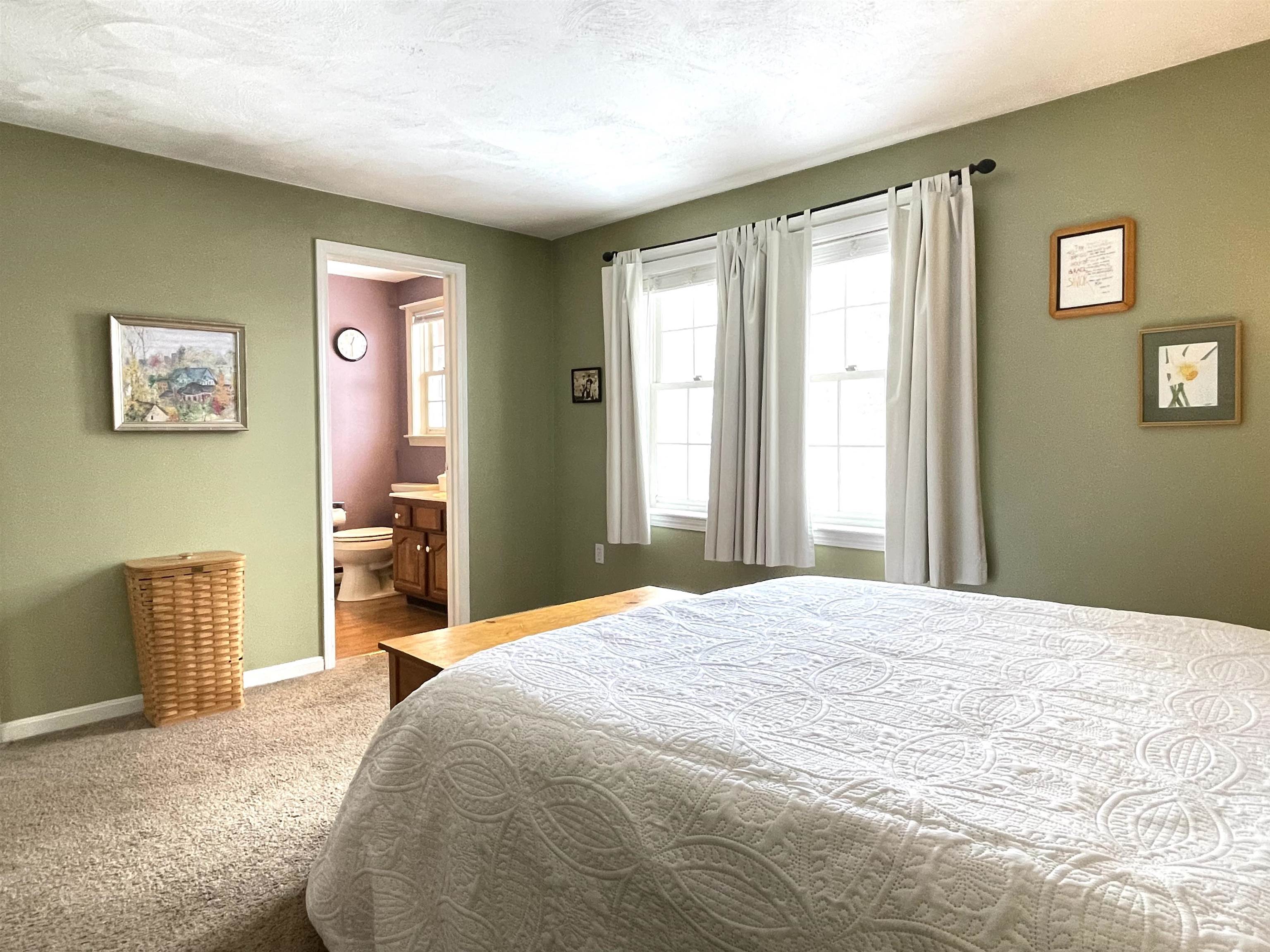 14 Colonial Square, Unit 14 Peterborough, NH 03458 - Photo 24 of 45