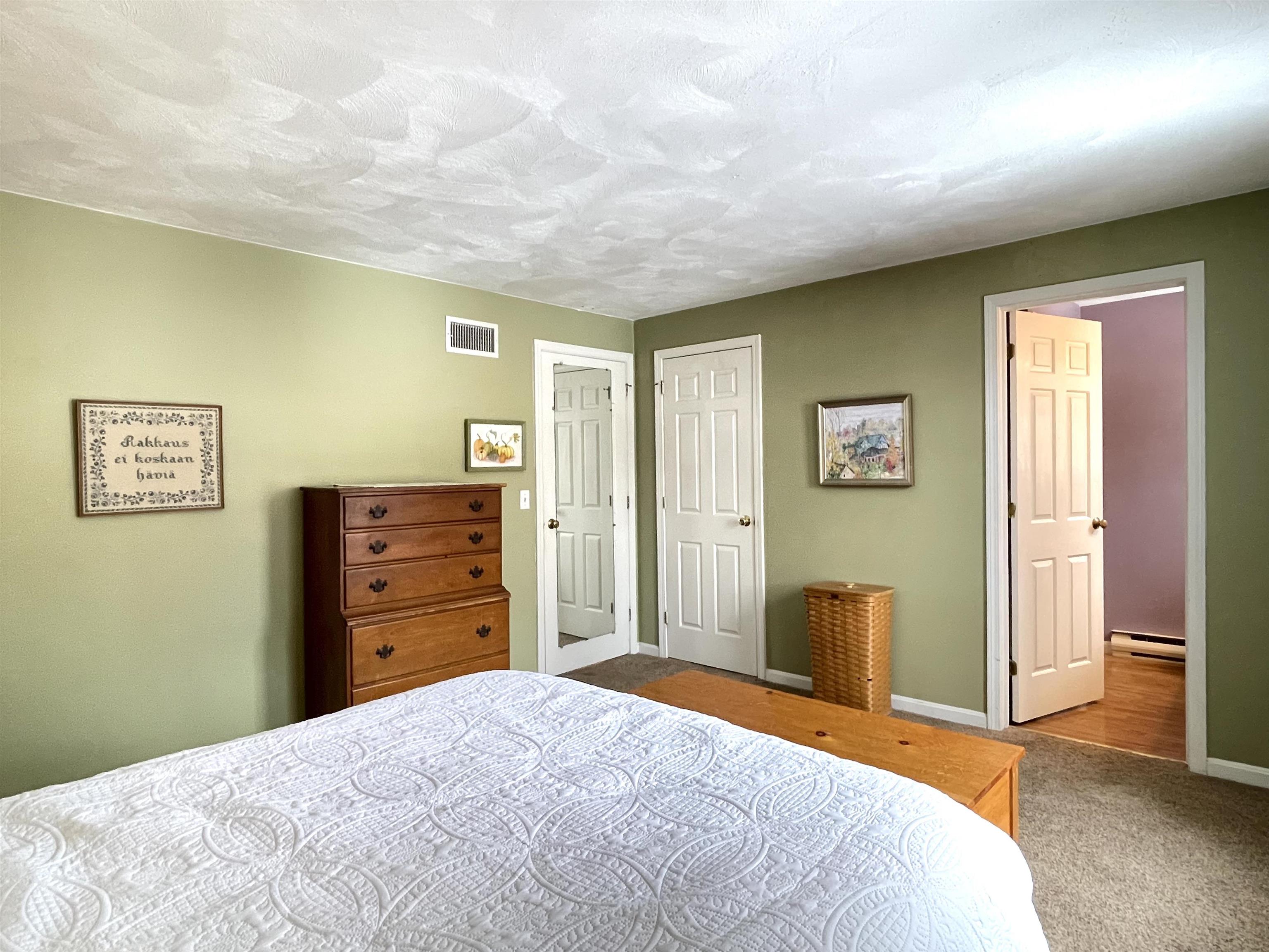 14 Colonial Square, Unit 14 Peterborough, NH 03458 - Photo 25 of 45