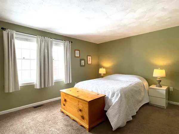 $365,000 | 14 Colonial Square, Unit 14, Peterborough, NH 03458