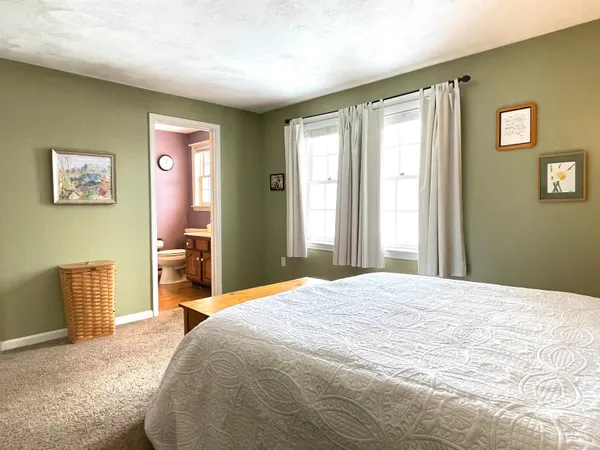 $365,000 | 14 Colonial Square, Unit 14, Peterborough, NH 03458