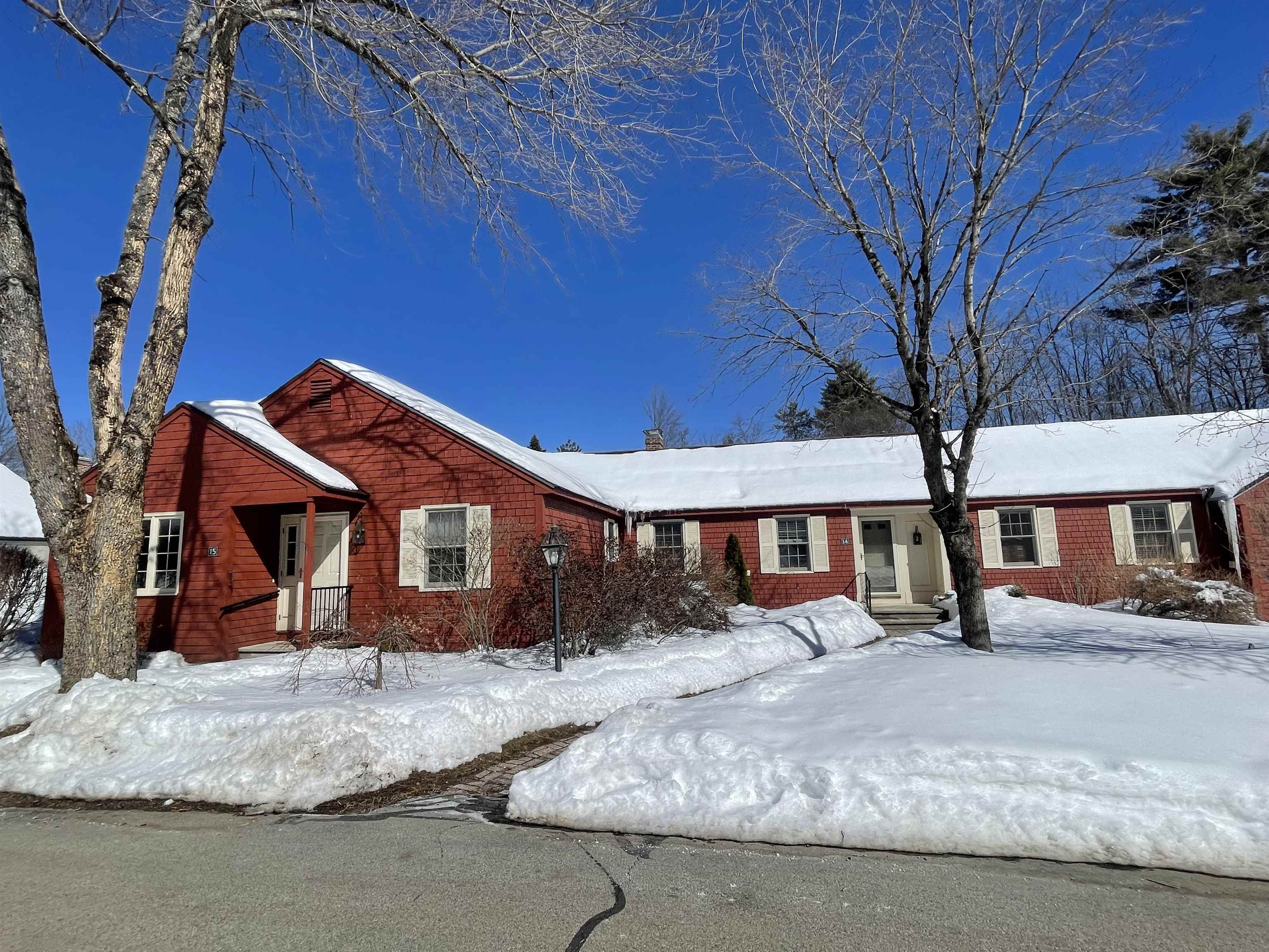 14 Colonial Square, Unit 14 Peterborough, NH 03458 - Photo 3 of 45