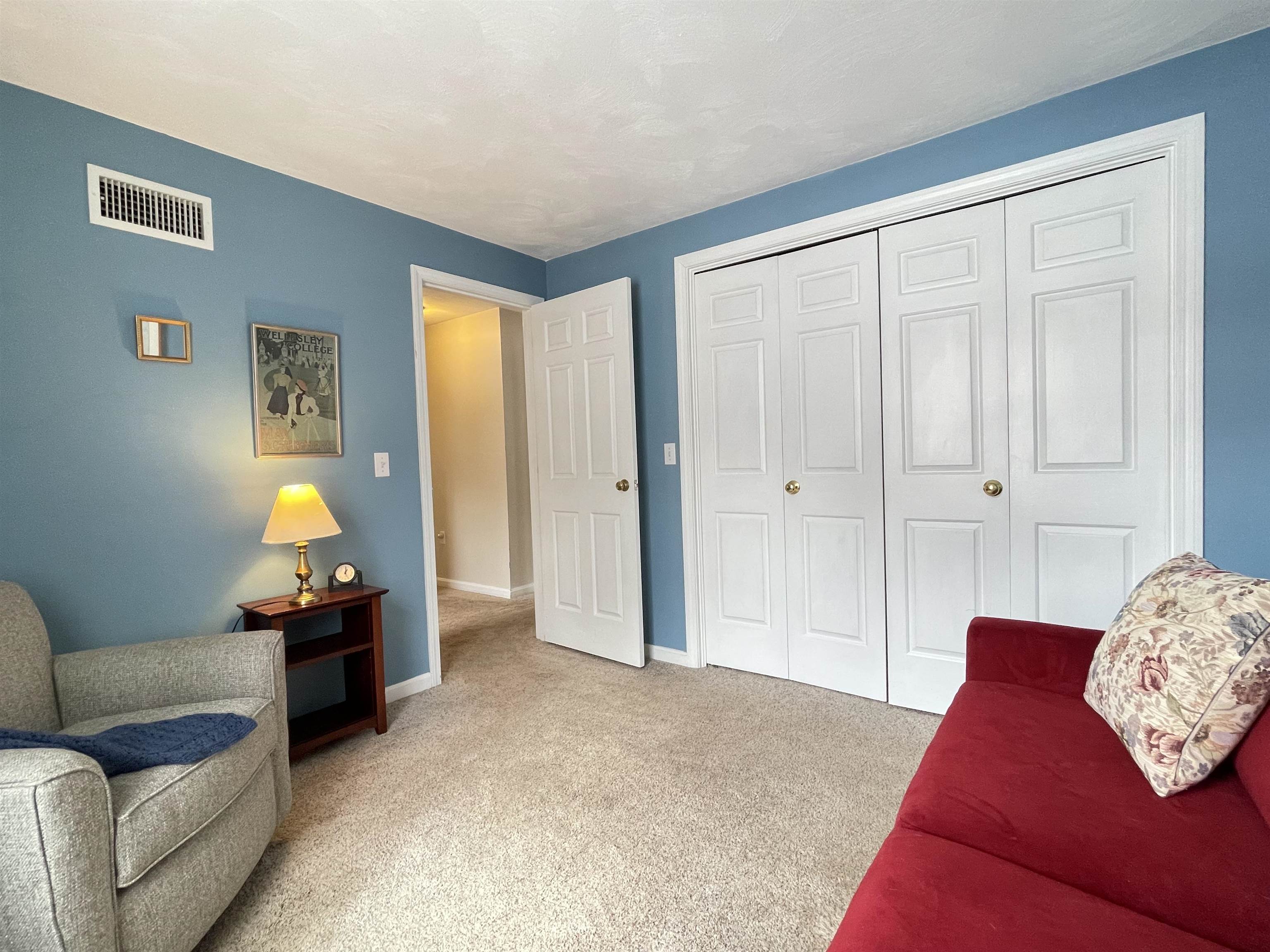 14 Colonial Square, Unit 14 Peterborough, NH 03458 - Photo 35 of 47