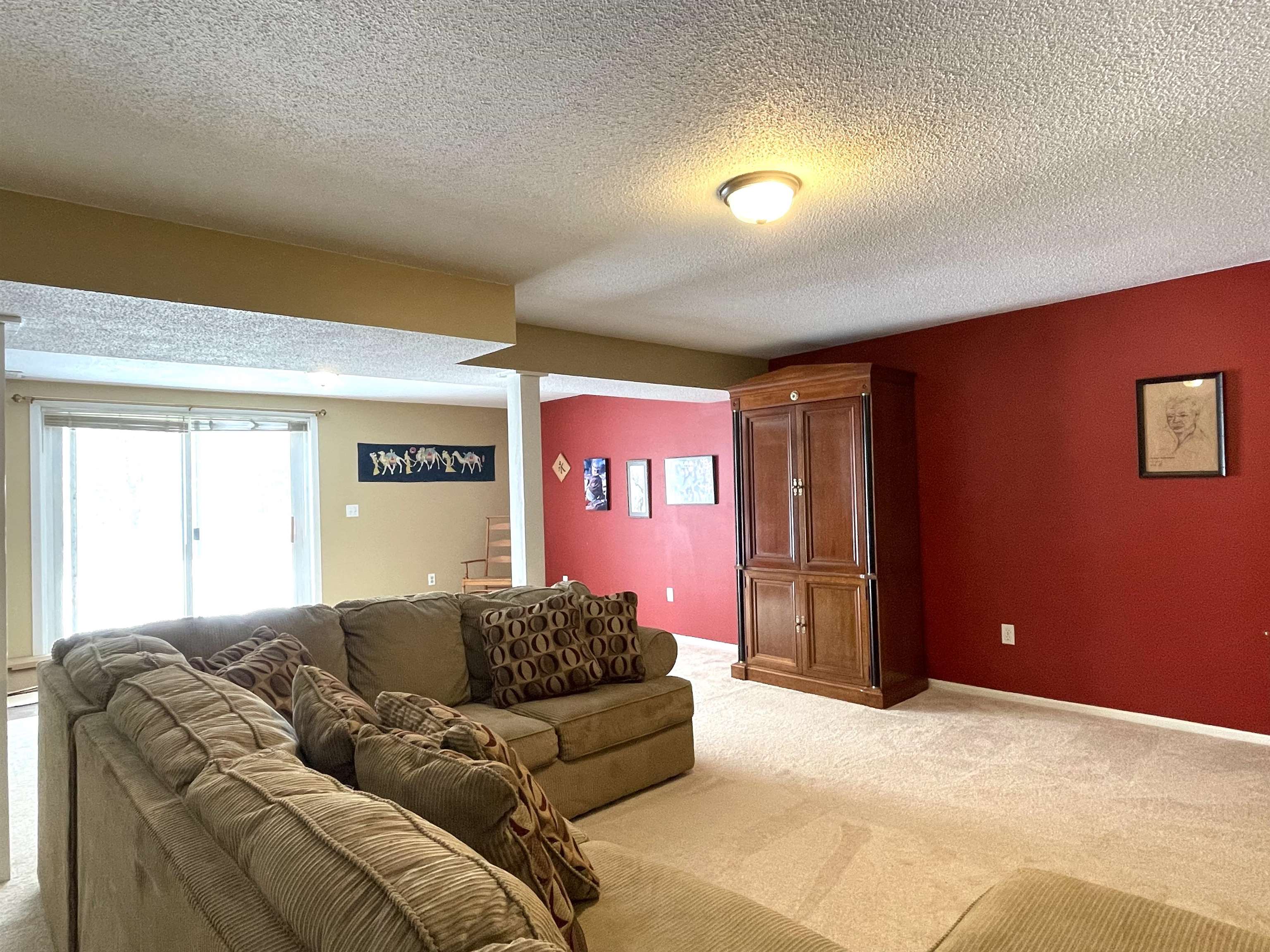 14 Colonial Square, Unit 14 Peterborough, NH 03458 - Photo 35 of 45