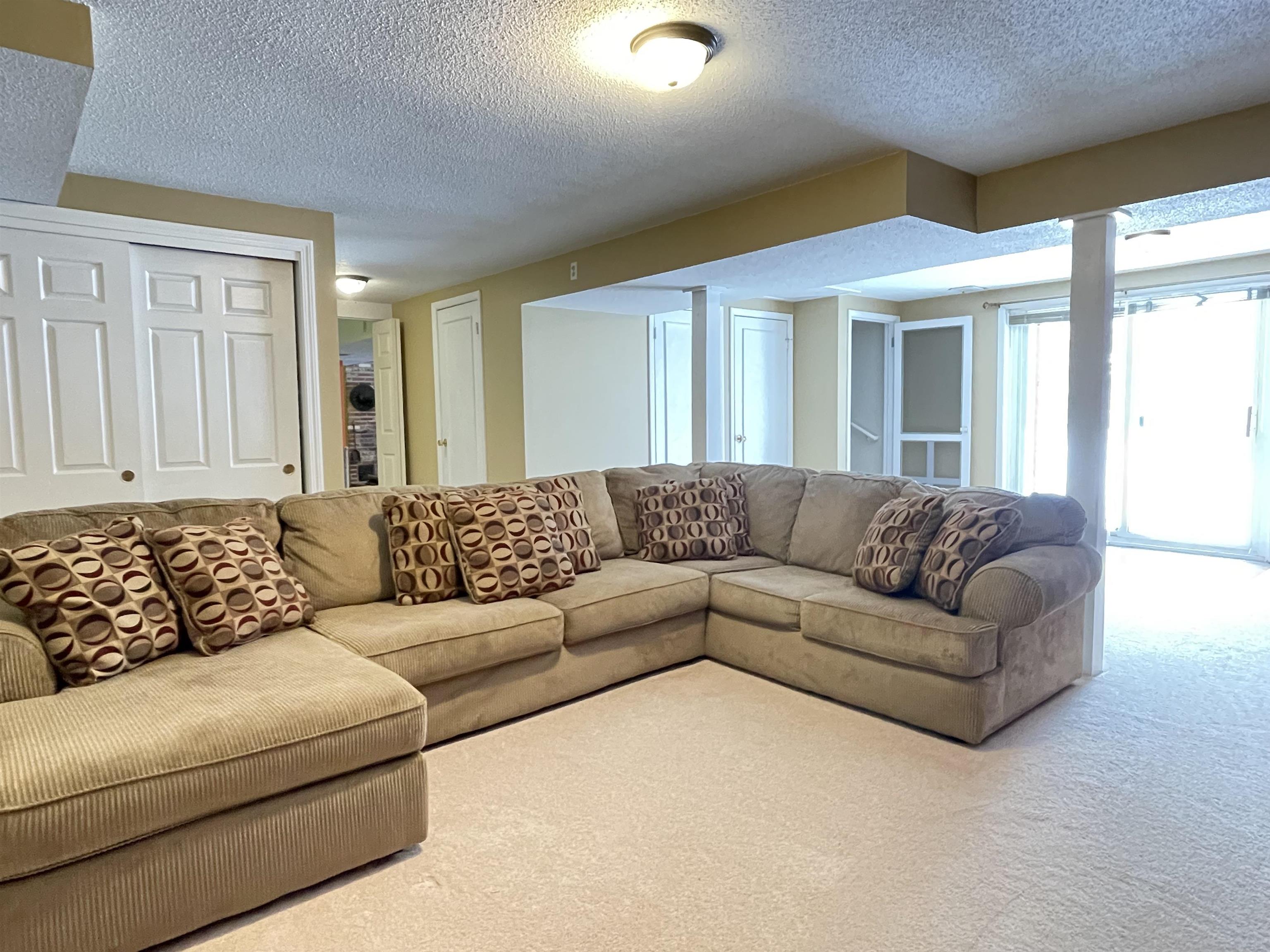 14 Colonial Square, Unit 14 Peterborough, NH 03458 - Photo 36 of 45