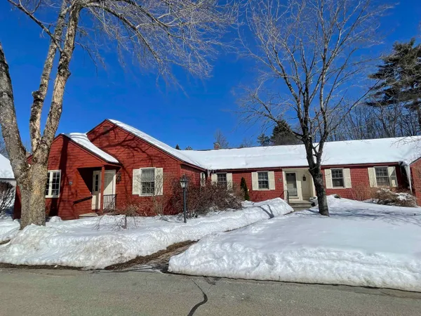 $365,000 | 14 Colonial Square, Unit 14, Peterborough, NH 03458