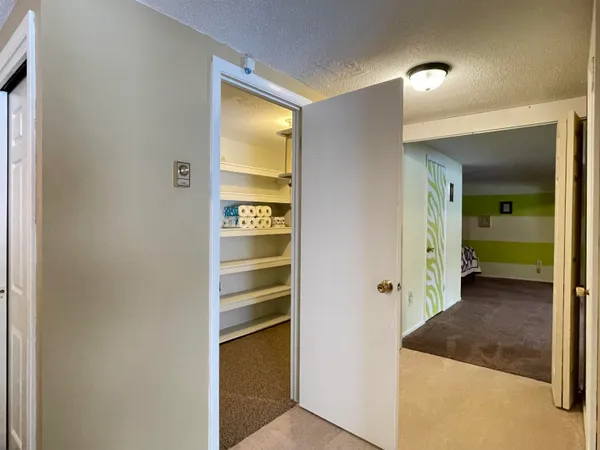 $365,000 | 14 Colonial Square, Unit 14, Peterborough, NH 03458