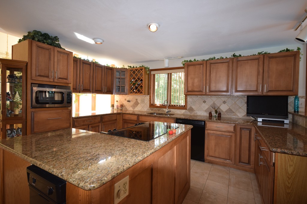 48 Silver Street Monson, MA 01057 - Photo 11 of 29 Gallery Image 11