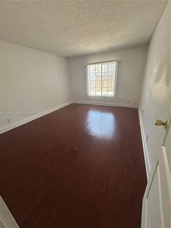 $2,050 | 5201 Geneva Court, Unit 113, Doral, FL 33166