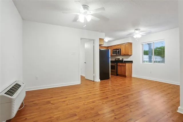 $1,000 | 750 Louisiana Avenue, Unit D, New Orleans, LA 70115