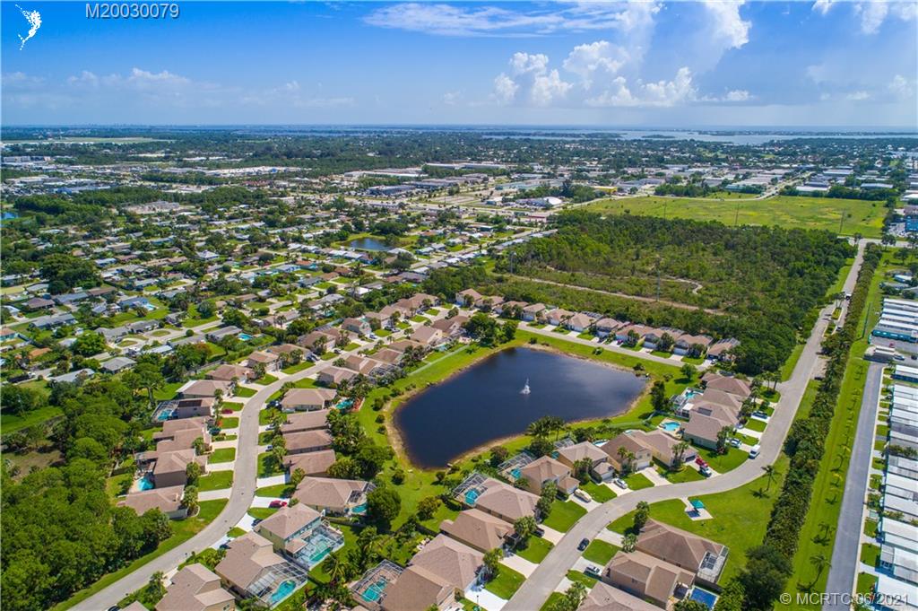 2545 Southeast Springtree Place Stuart, FL 34997 - Photo 25 of 28 Gallery Image 25