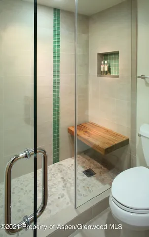 a bathroom with a toilet