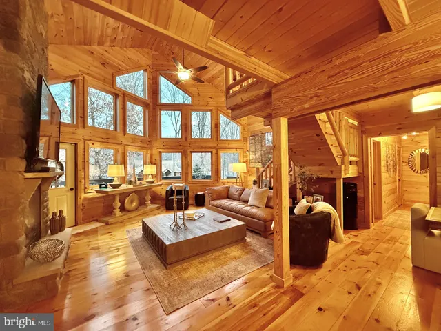 $589,000 | 45 Conyngham Drive, Hazleton, PA 18202