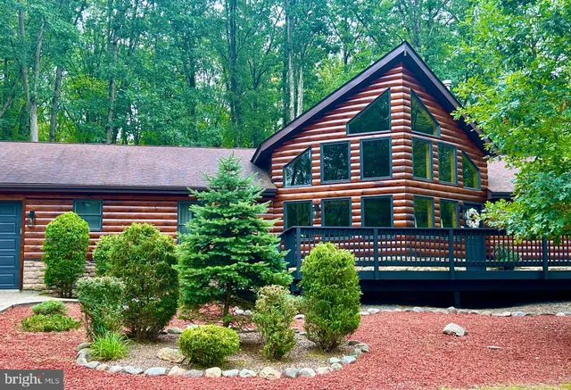 $589,000 | 45 Conyngham Drive, Hazleton, PA 18202