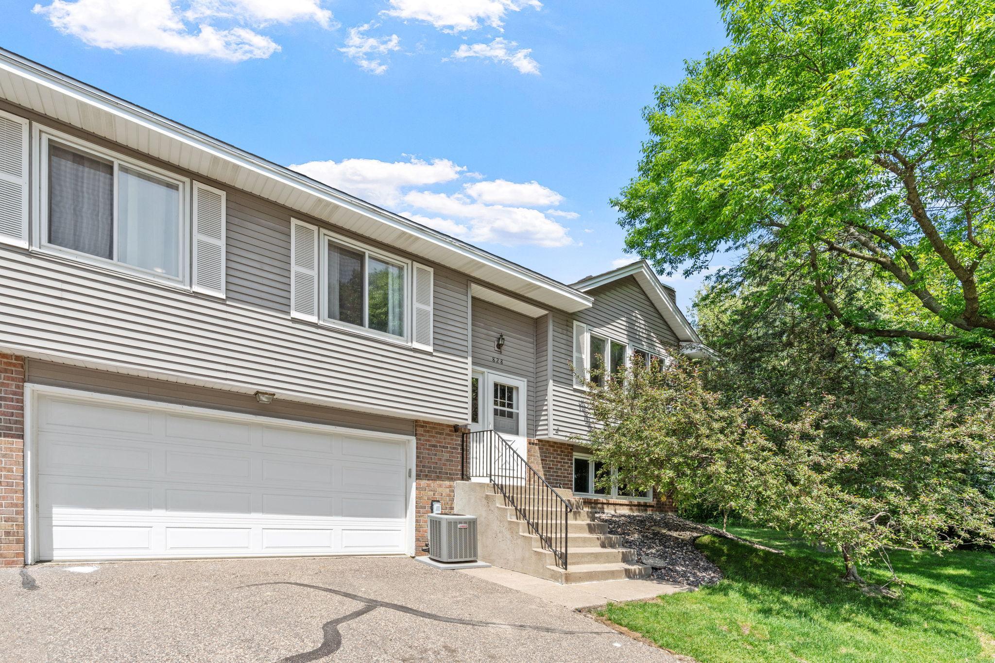 828 Sherwood Road Shoreview, MN 55126 - Photo 1 of 1 Gallery Image 1