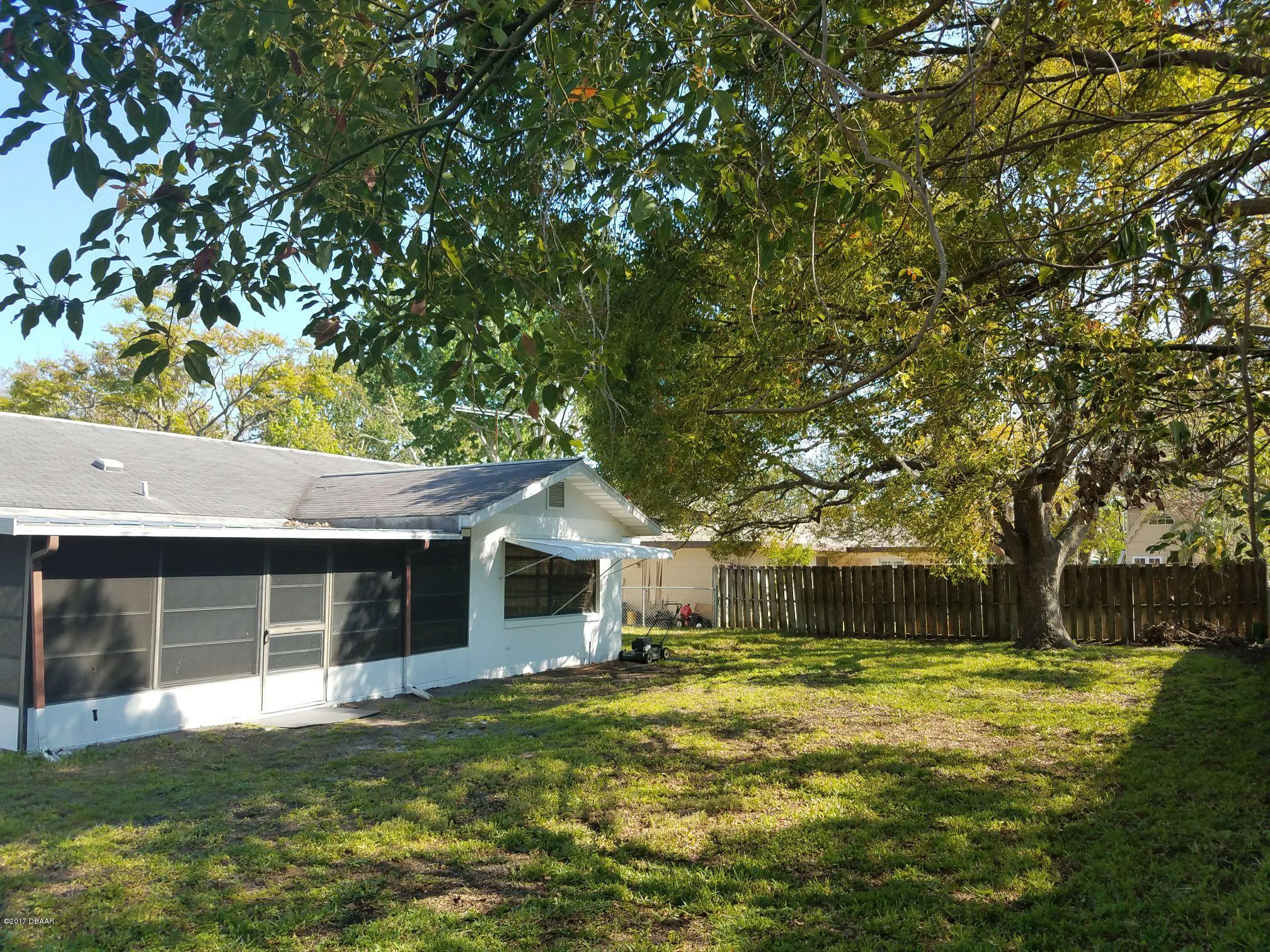 65 Raintree Drive Port Orange, FL 32127 - Photo 16 of 19 Fenced Back Yard