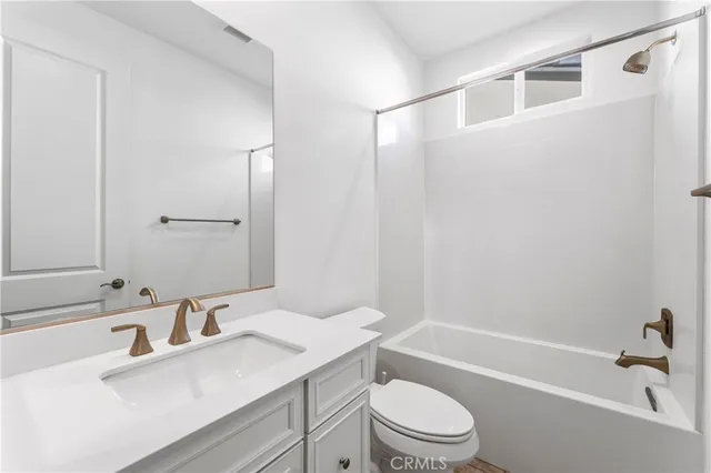 $3,880,000 | 105 Shear, Irvine, CA 92618