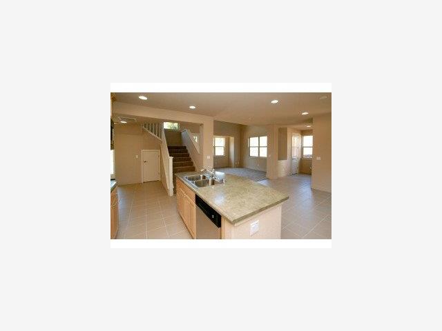 906 Ranch View Road Santa Cruz, CA 95064 - Photo 6 of 9 Gallery Image 6