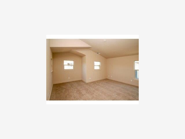 906 Ranch View Road Santa Cruz, CA 95064 - Photo 8 of 9 Gallery Image 8