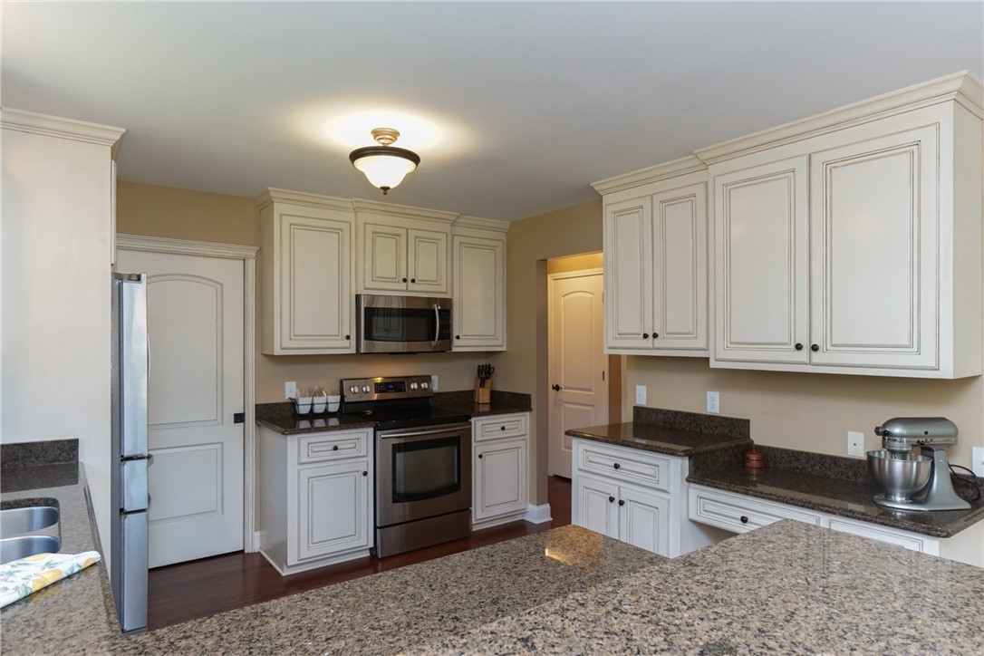 108 Century Court Pendleton, SC 29670 - Photo 11 of 29