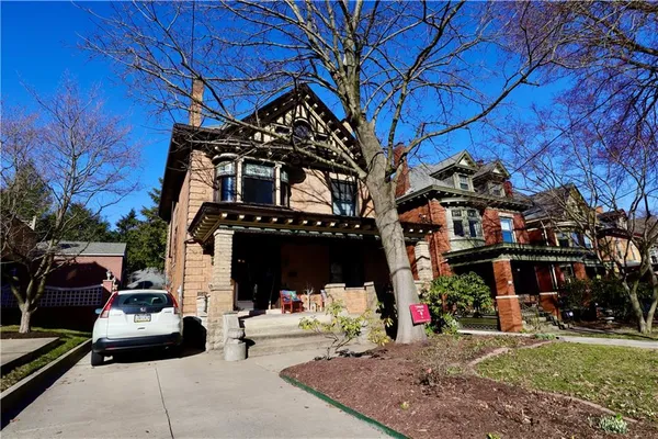 $4,800 | 1548 Shady Avenue, Pittsburgh, PA 15217