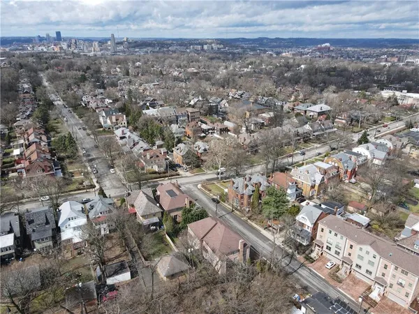 $4,800 | 1548 Shady Avenue, Pittsburgh, PA 15217