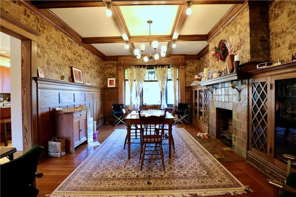 $4,800 | 1548 Shady Avenue, Pittsburgh, PA 15217