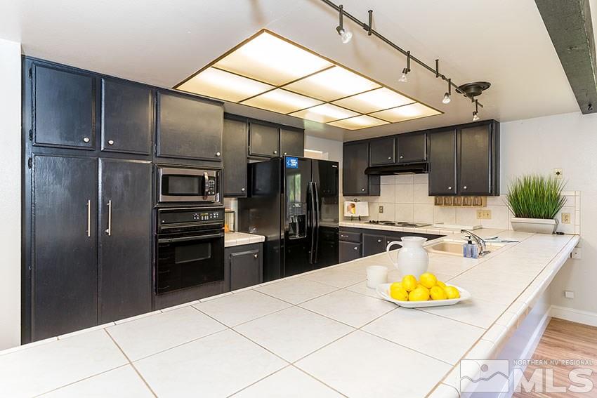 910 Pinebrook Road Reno, NV 89509 - Photo 8 of 26 Photo 8