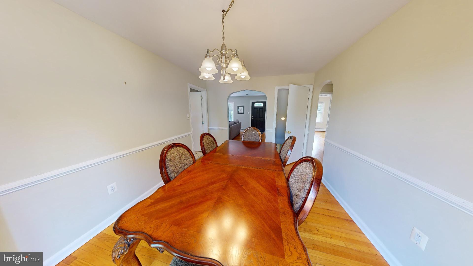 9222 Nottingwood Road Baltimore, MD 21237 - Photo 6 of 34 Gallery Image 6