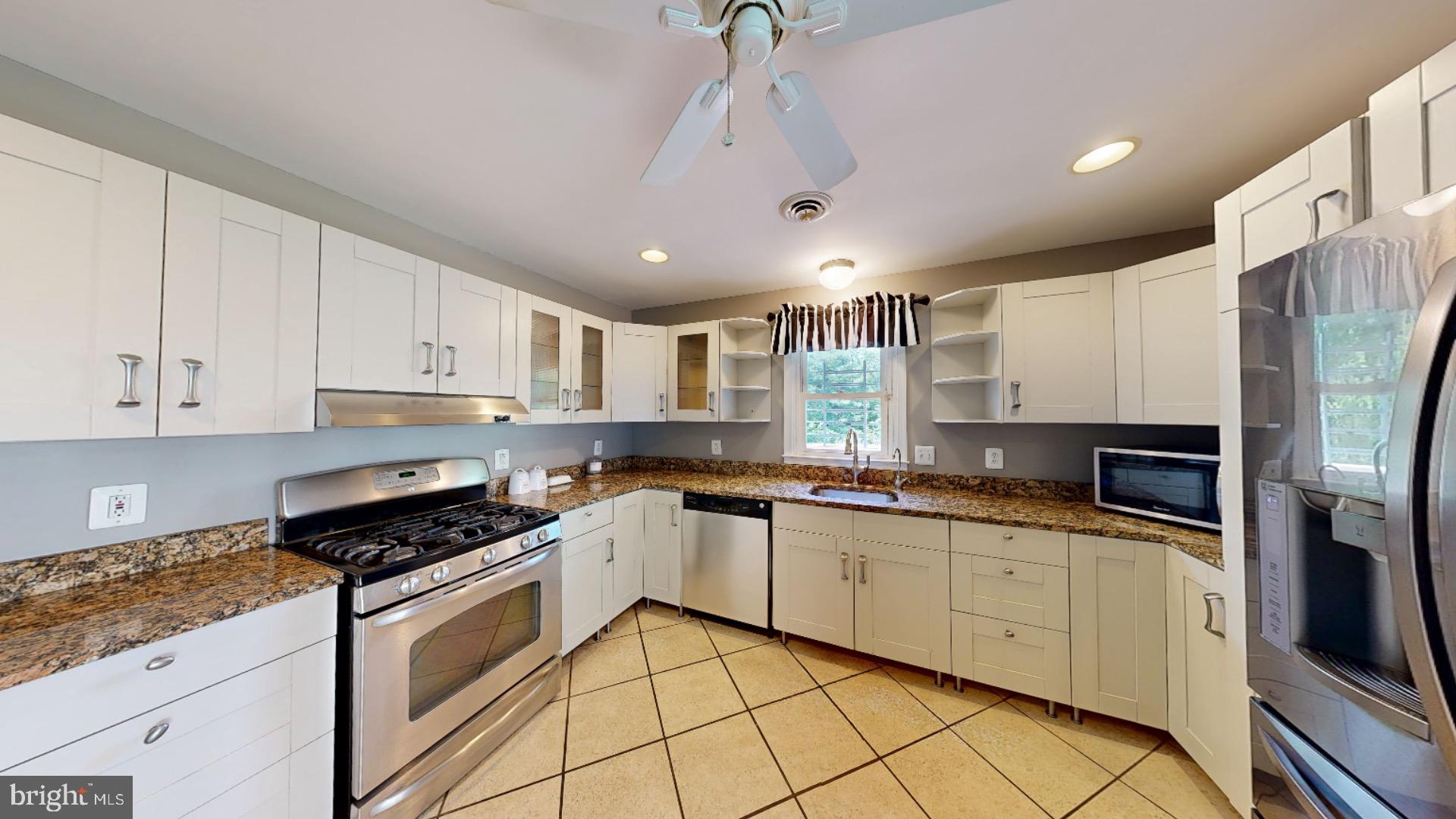9222 Nottingwood Road Baltimore, MD 21237 - Photo 9 of 34 Gallery Image 9