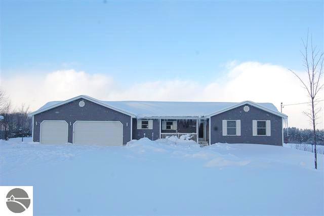 10244 West County Line Road Thompsonville, MI 49683 - Photo 21 of 25 1719873-20.JPG