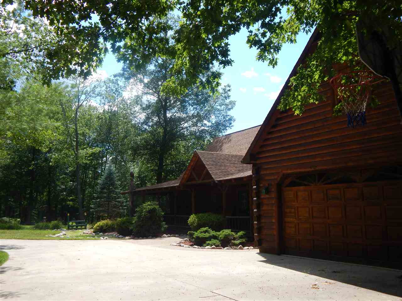 6221 Fitzwater Road Gladwin, MI 48624 - Photo 63 of 98 1803924-62.JPG