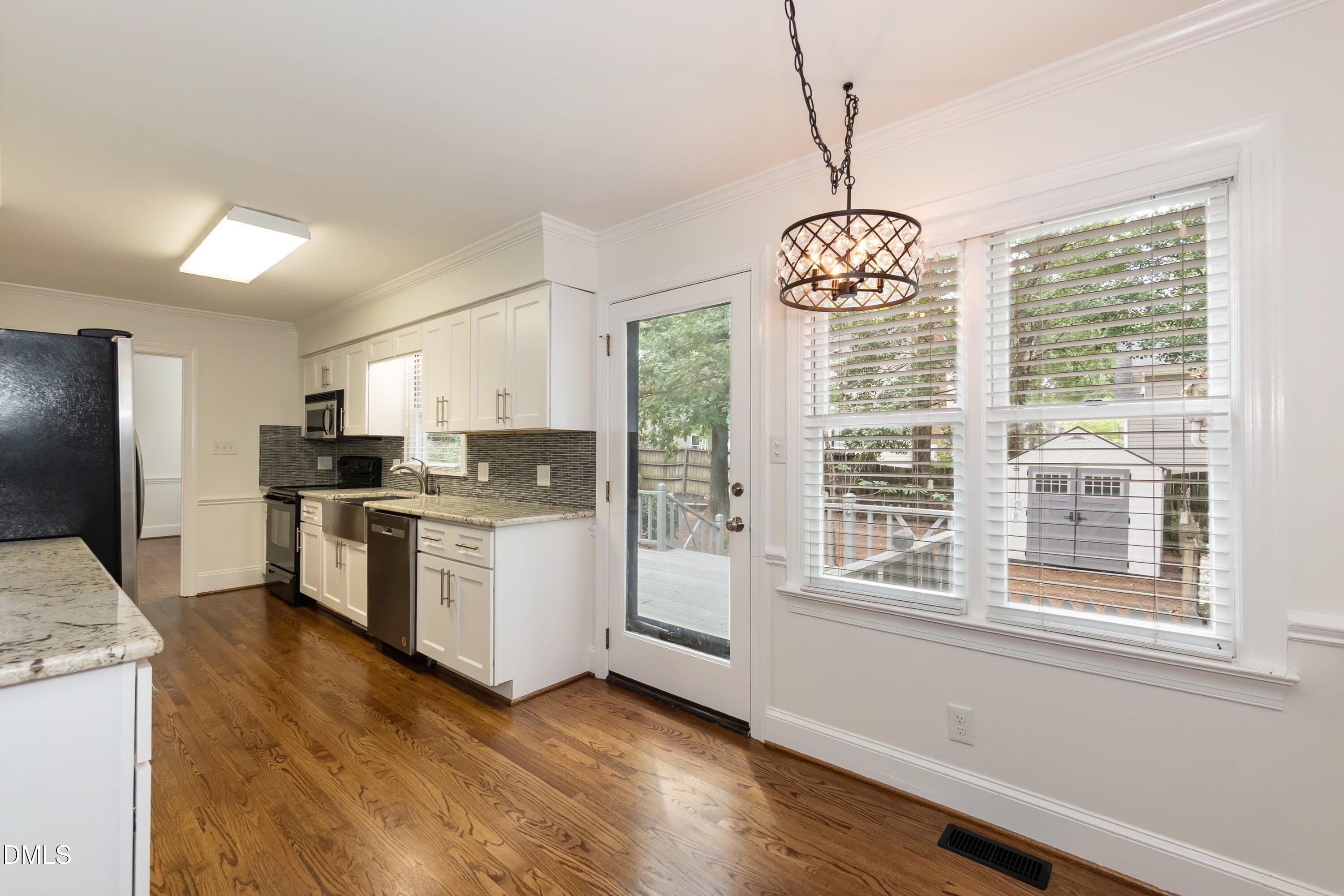 2621 Sawmill Road Raleigh, NC 27613 - Photo 16 of 39