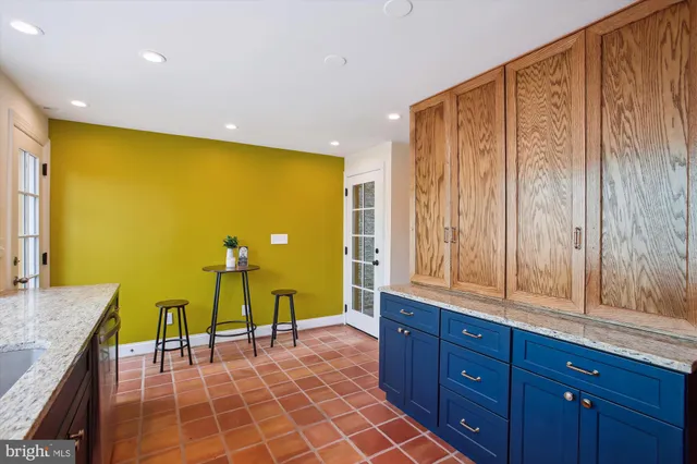 $839,000 | 903 11th Street Southeast, Washington, DC 20003